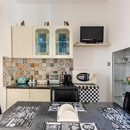 Nido Della Rondine Holiday home *